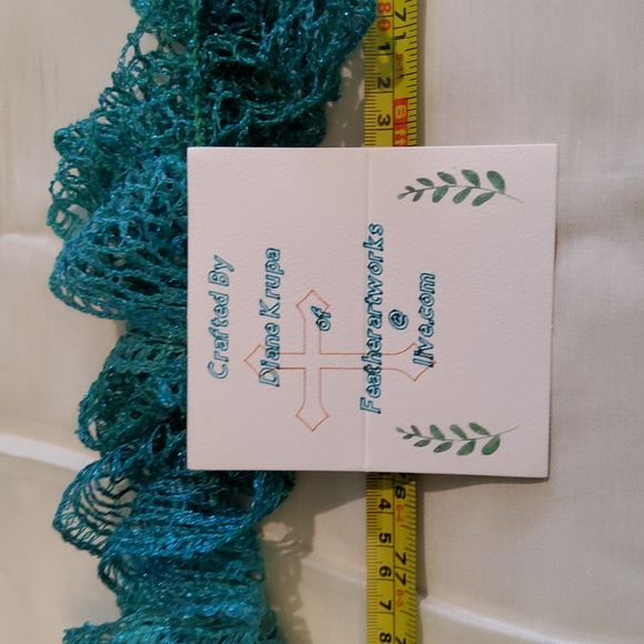 Knitted Ruffle Scarf - Picture 6 of 6